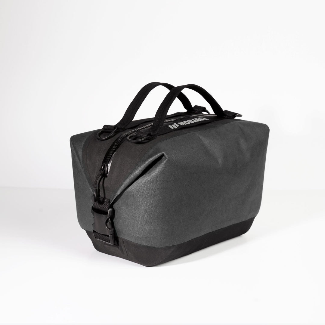 【wake.sapporo】 MOPS|WAKE chalk bag NAVY wake.sapporo】 MOPS|WAKE chalk bag NAVY wake.sapporo】 MOPS